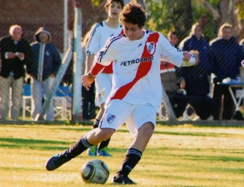 Juan Cruz Cuevas fue titular en el clásico frente a Boca