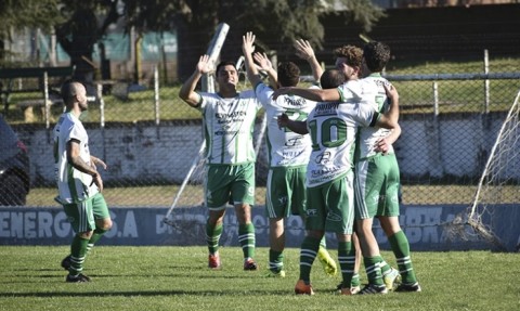 Jorge Newbery ahora es el único puntero del Clausura