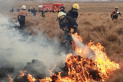 Bomberos Voluntarios continúa con las prácticas para aspirantes