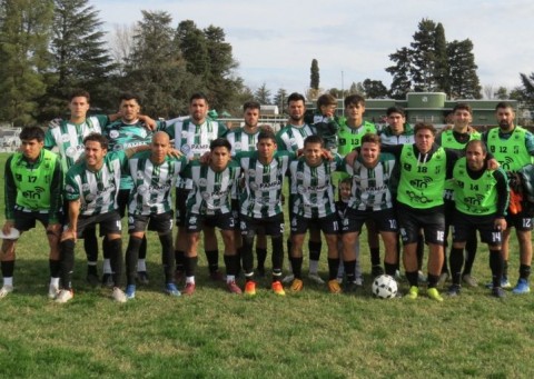 Jorge Newbery se mantiene firme como único puntero 