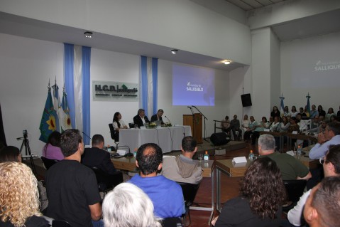 Succurro: “Si no consigo tierra para viviendas, dejo la gestión municipal”