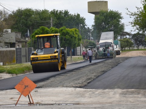 Avanzan los trabajos de asfaltado 