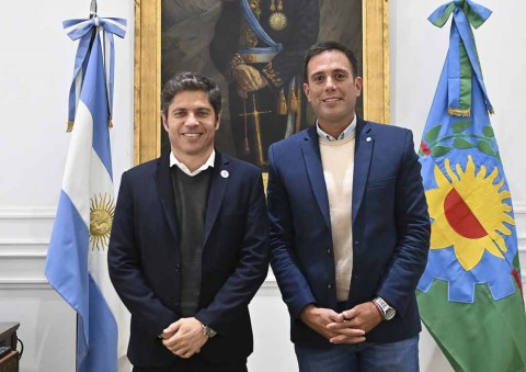 El intendente de Tres Lomas fue recibido por el gobernador Kicillof