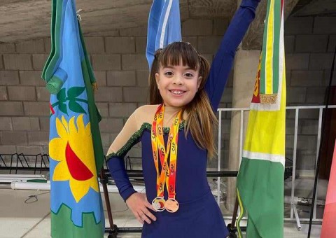 Patinadora del Club Roberts clasificada para Nacional de Patín