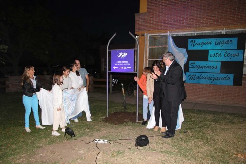 Nueva instalación conmemorativa de Malvinas en la Unidad Académica 