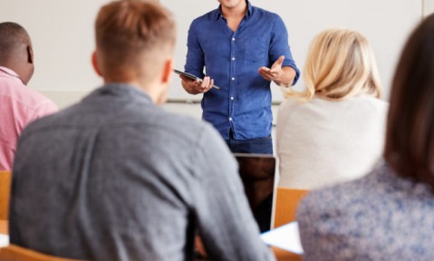 Convocan a un taller de orientación laboral