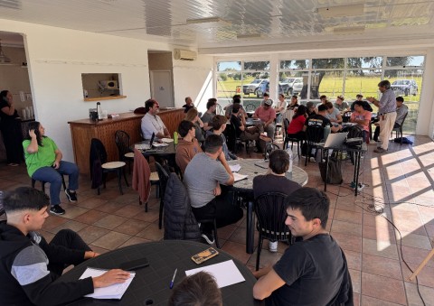 Taller de comunicación en el Curso de Operario de Maquinaria Agrícola