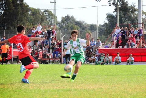 Las inferiores de Roberts y Newbery se enfrentan a beneficio del Hospital