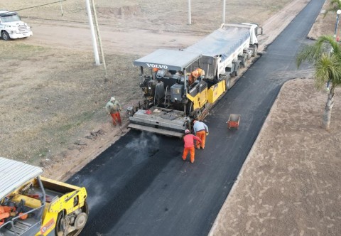 Realizan tareas de limpieza y mantenimiento en la ciudad