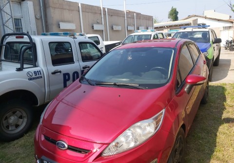 Policía continúa con el labrado de infracciones y secuestro de vehículos