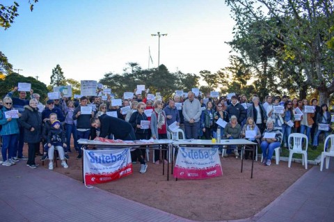 Imágenes de Tres Lomas marchó en defensa de la educación pública