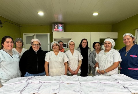 El taller textil confeccionó indumentaria para el Hospital Municipal
