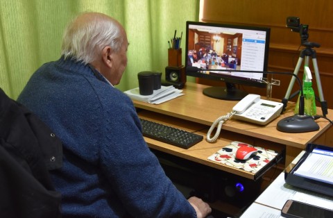 Álvarez participó de una reunión virtual con Kicillof