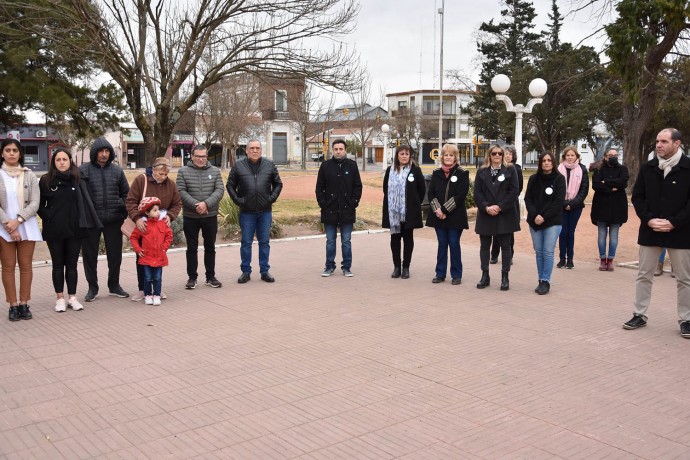 Acto para celebrar la independencia en la Plaza Principal 