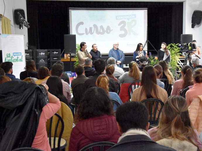 Docentes de la región se capacitaron en educación ambiental