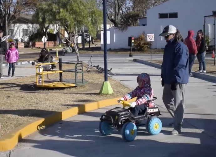 Se realizó la jornada recreativa en la Plaza “Bomberos Voluntarios”