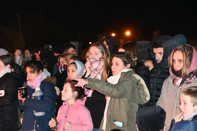 El viernes ardió la tradicional Fogata de San Juan, San pedro y San Pablo