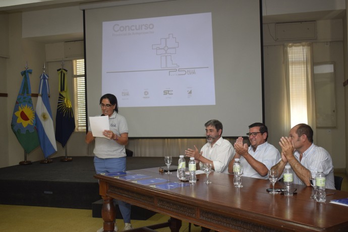 Entregaron los premios del concurso de anteproyecto “Punto 5”