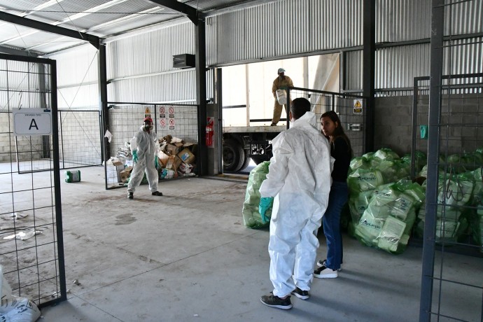 Primera carga de envases vacíos de fitosanitarios en el CAT