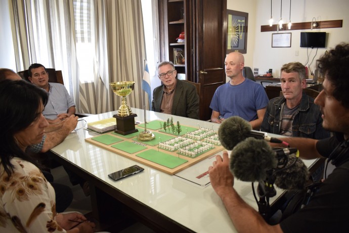 Pacheco recibió al cineasta alemán Heinz Emigholz