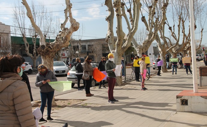 El ejecutivo ofreció un 4,9% frente al 30% solicitado por los gremios