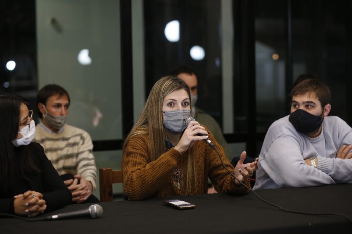 El Frente Juntos presentó su lista de precandidatos 