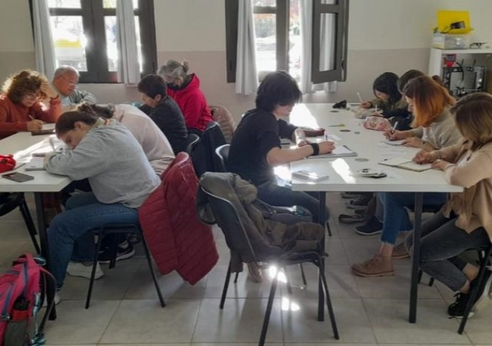 Comenzó a dictarse un Taller de Lectura y Escritura en la Biblioteca