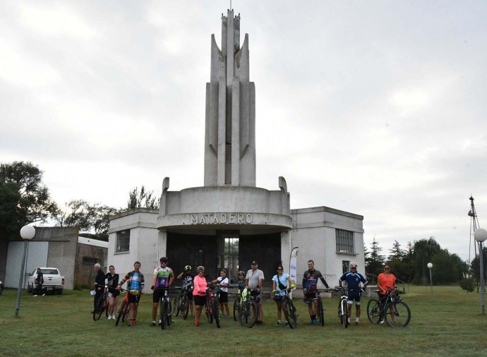 Recorrió la región la “Primera travesía Rural Bike Salamónica”