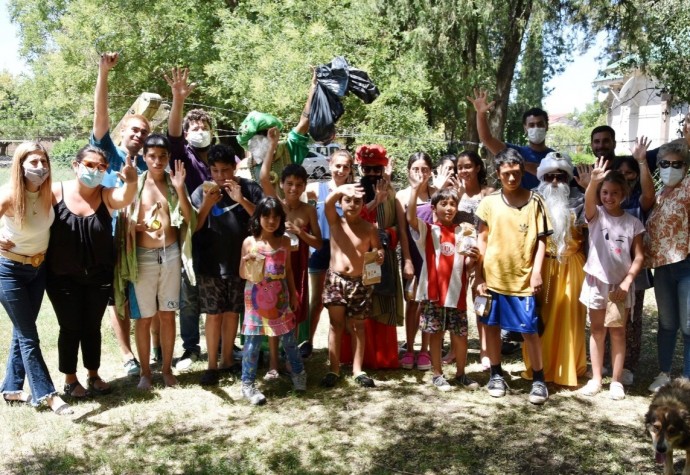 Los Reyes Magos visitaron Tres Lomas e Ingeniero Thompson