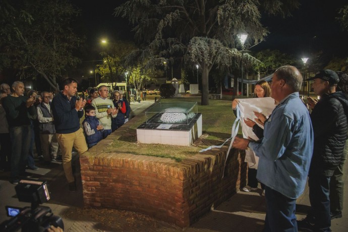 Tres Lomas conmemoró el Día del Veterano y los Caídos en Malvinas