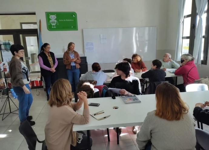 Comenzó a dictarse un Taller de Lectura y Escritura en la Biblioteca