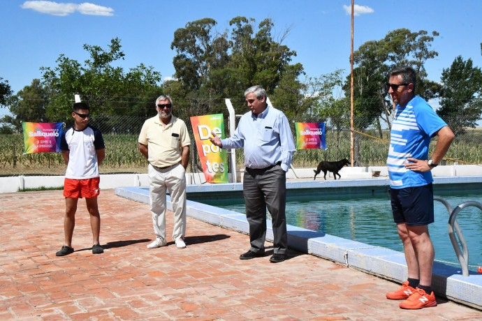 Comenzó la temporada de pileta en Quenumá