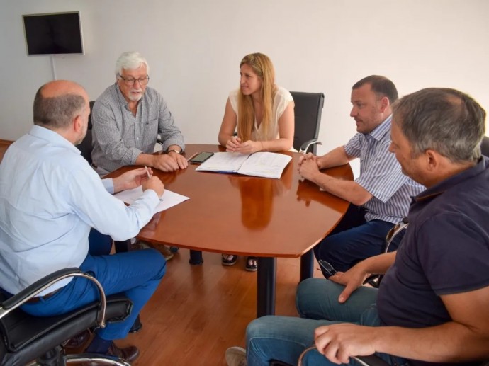 Carrera gestiona un nuevo acto de entrega de escrituras