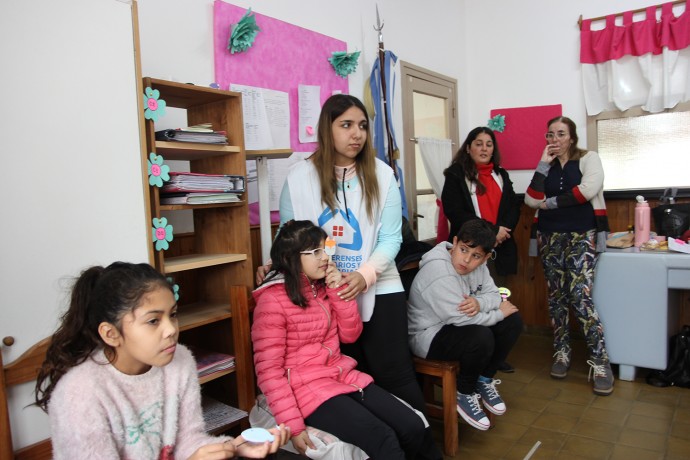 Realizaron controles oftalmológicos en el Centro Complementario 