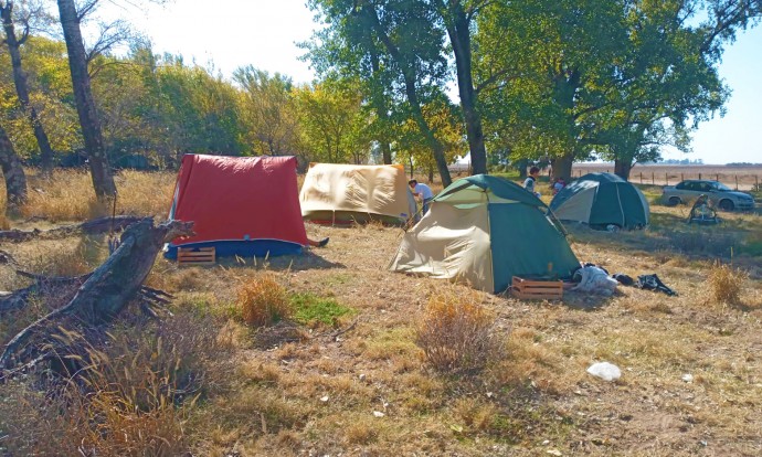 El grupo scout hizo su primer campamento del año