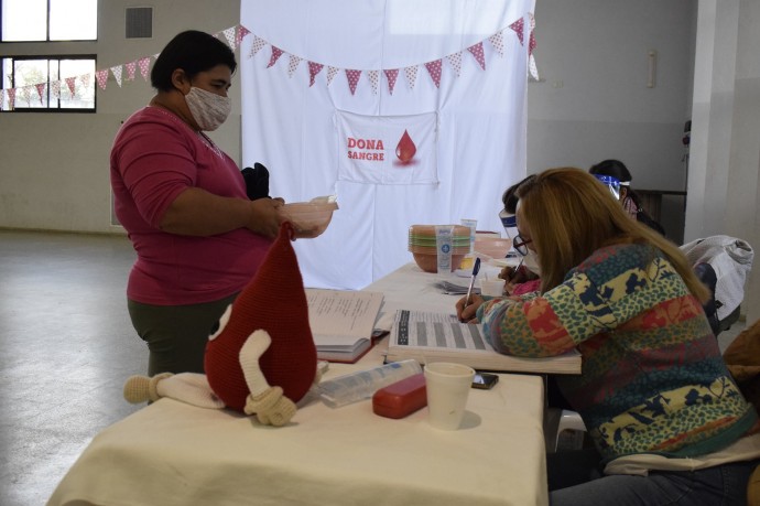 Exitosa primera colecta anual de sangre