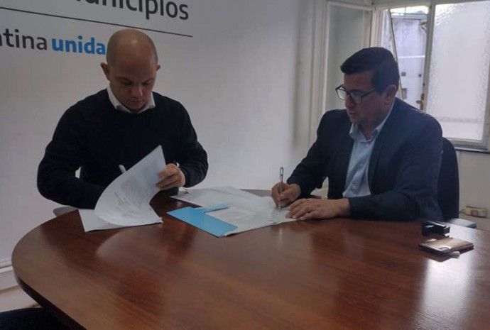 Pacheco firmó un convenio con el Ministerio del Interior de la Nación