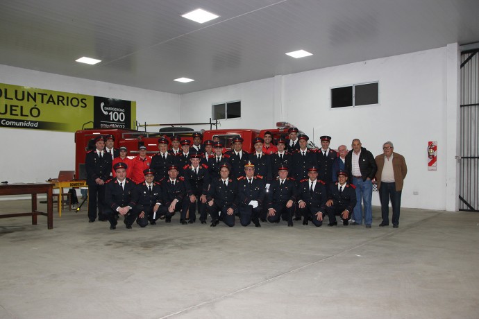 Bomberos Voluntarios conmemoró sus 44 años de existencia