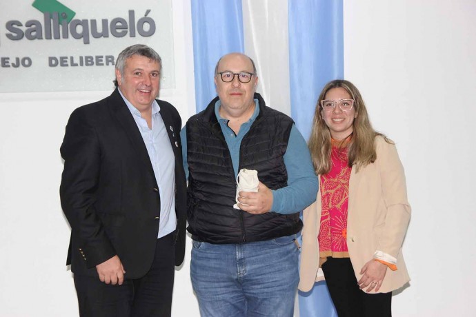 Reconocieron a los periodistas en su día