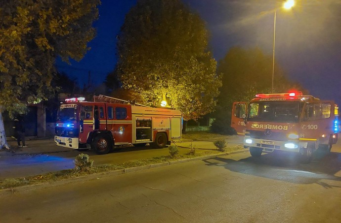 Incendio de vivienda en calle Stroeder