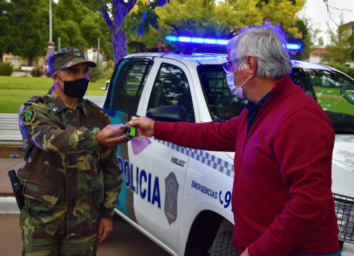 Berni visitó la ciudad y entregó dos patrulleros 0 km