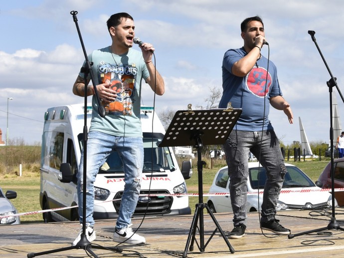 Festejos por el Día de la Primavera y del Estudiante