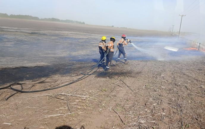 Incendio en zona rural de Salliqueló moviliza a Bomberos Voluntarios