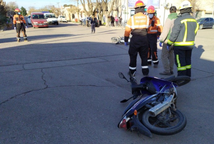 Accidente de motos en Juncal y Pueyrredón