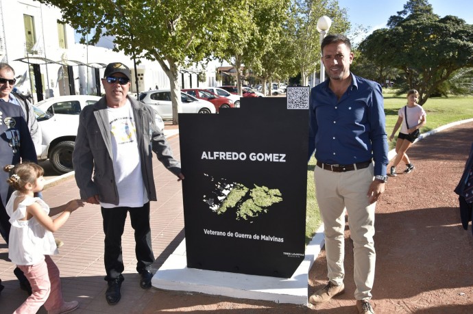 Con homenaje a ex combatientes, se conmemoró el 2 de Abril