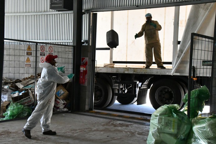 Primera carga de envases vacíos de fitosanitarios en el CAT