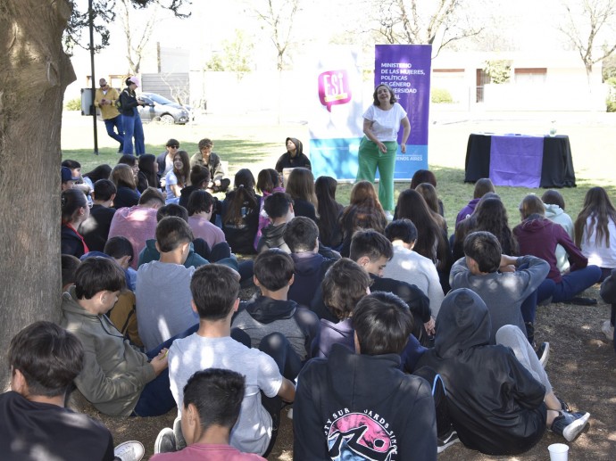 Comenzó la 11° edición de la “Feria del Libro y la Cultura Treslomense”