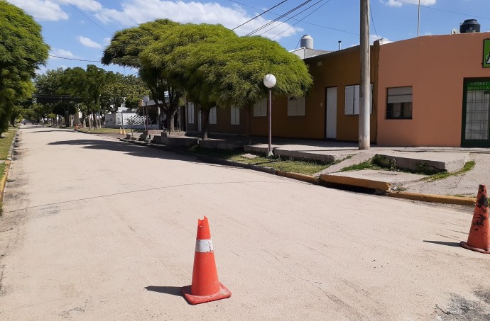 Solicitan circular con precaución por trabajos de repavimentación