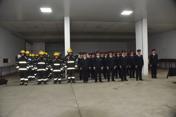 Emotiva celebración del Día del Bombero Voluntario en Salliqueló