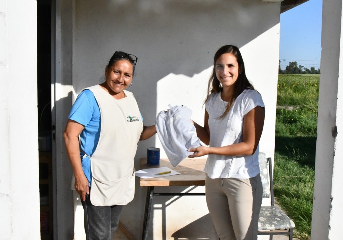 Entregaron indumentaria a trabajadores del área de Medio Ambiente